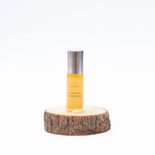 Load image into Gallery viewer, Saffron Cardamom Lip Oil
