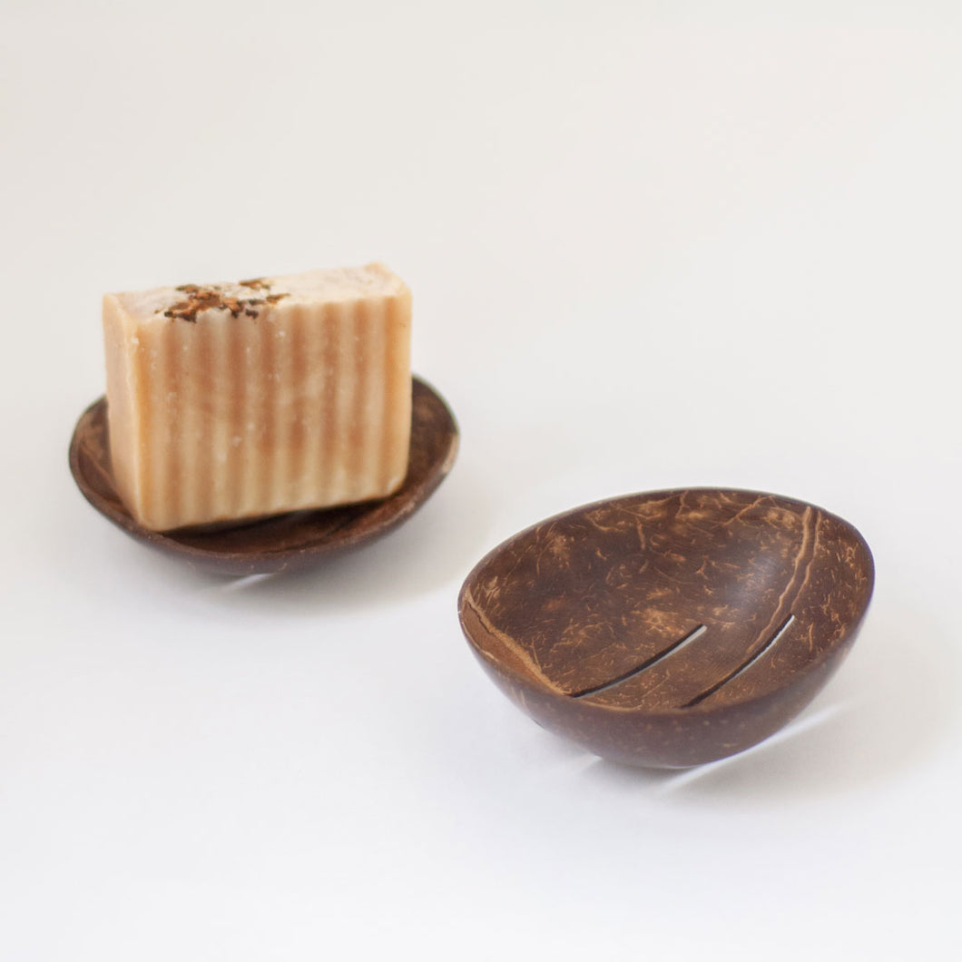 COCONUT SHELL SOAP DISH