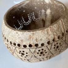 Load image into Gallery viewer, COCONUT SHELL TEA LIGHT HOLDER

