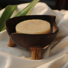 Load image into Gallery viewer, COCONUT SHELL SOAP DISH WITH STAND
